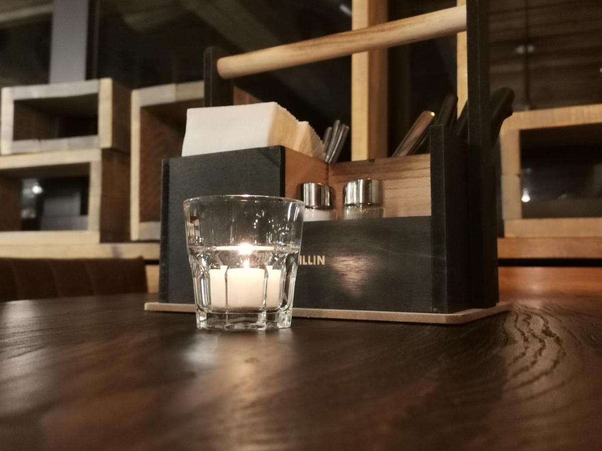 Hotel Lodge Inn Fiesch Eksteriør bilde